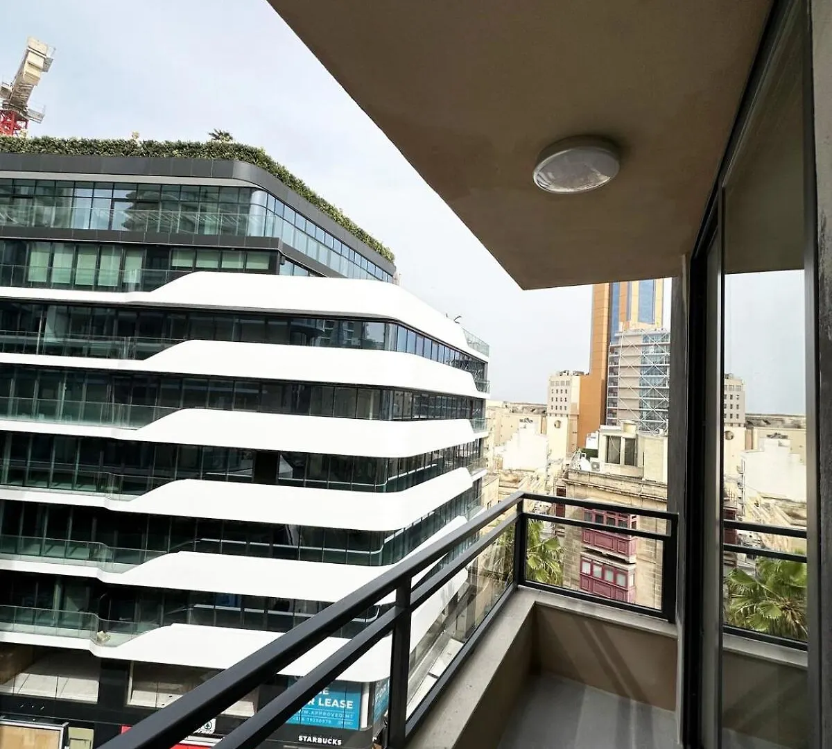 Apartment Upscale Suite - Heart Of Pacaville Saint Julian's