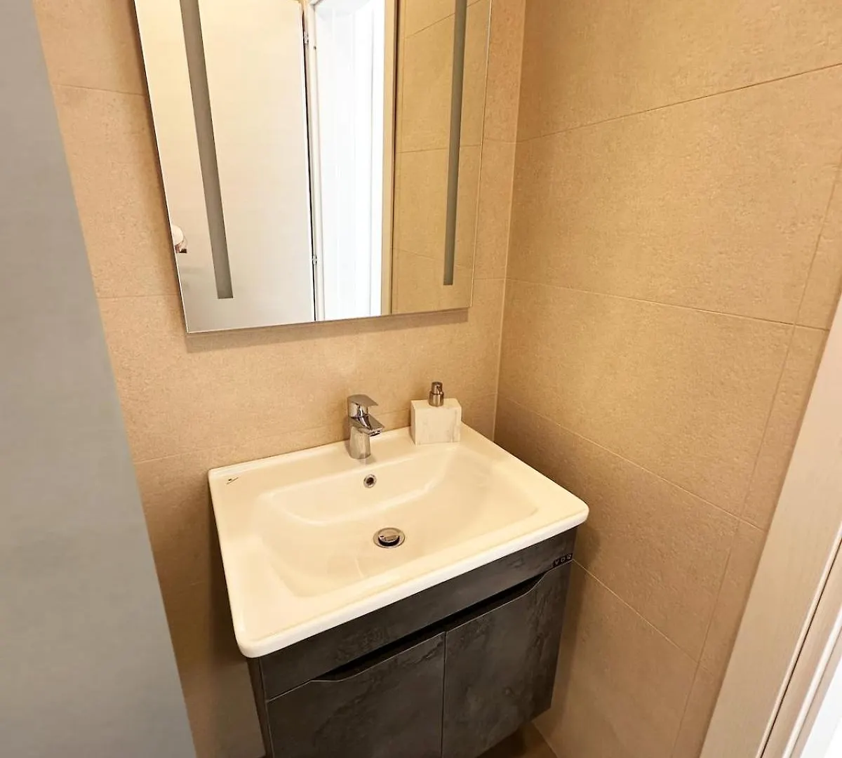 Apartment Upscale Suite - Heart Of Pacaville Saint Julian's Malta