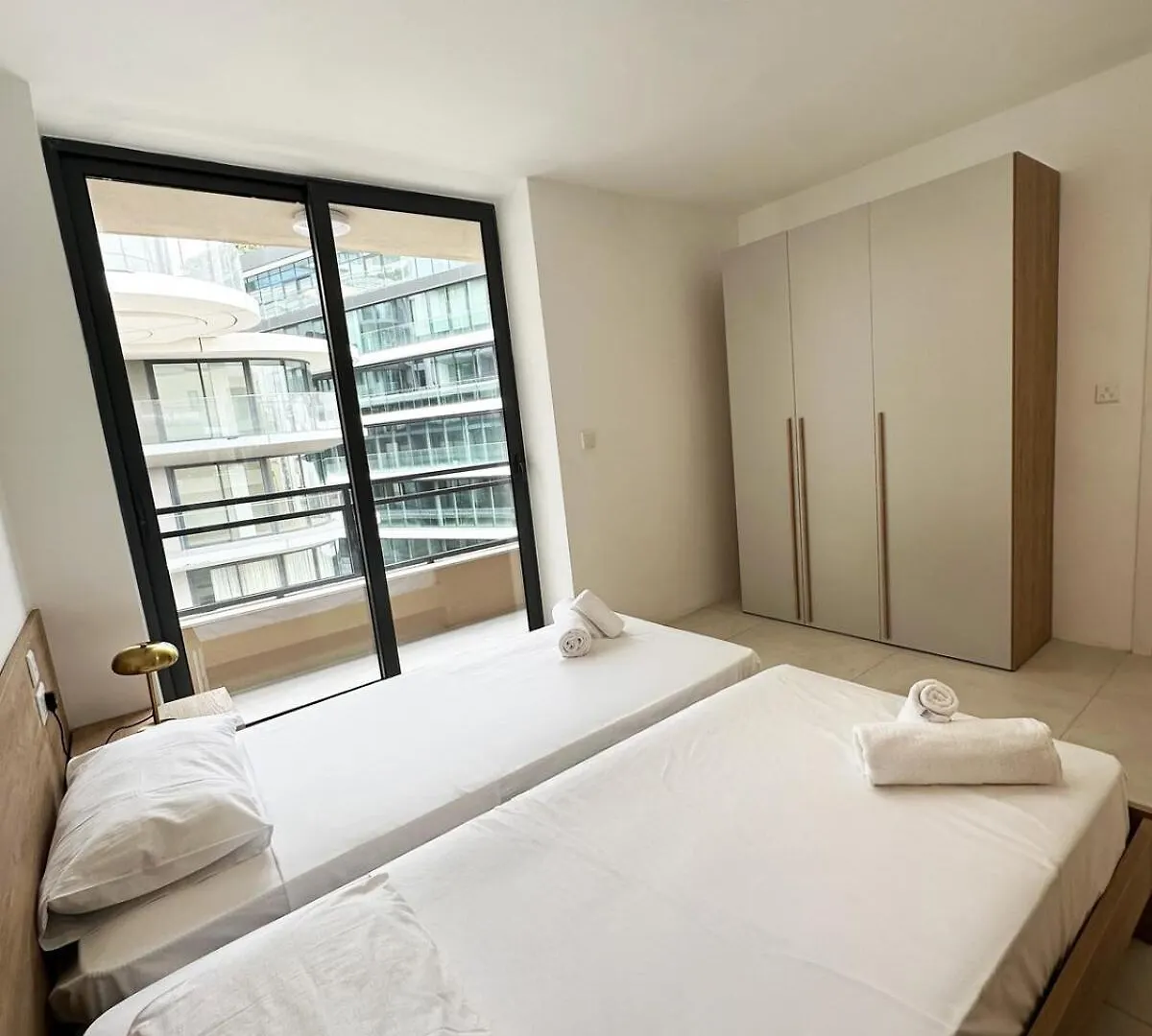 Upscale Suite - Heart Of Pacaville Saint Julian's