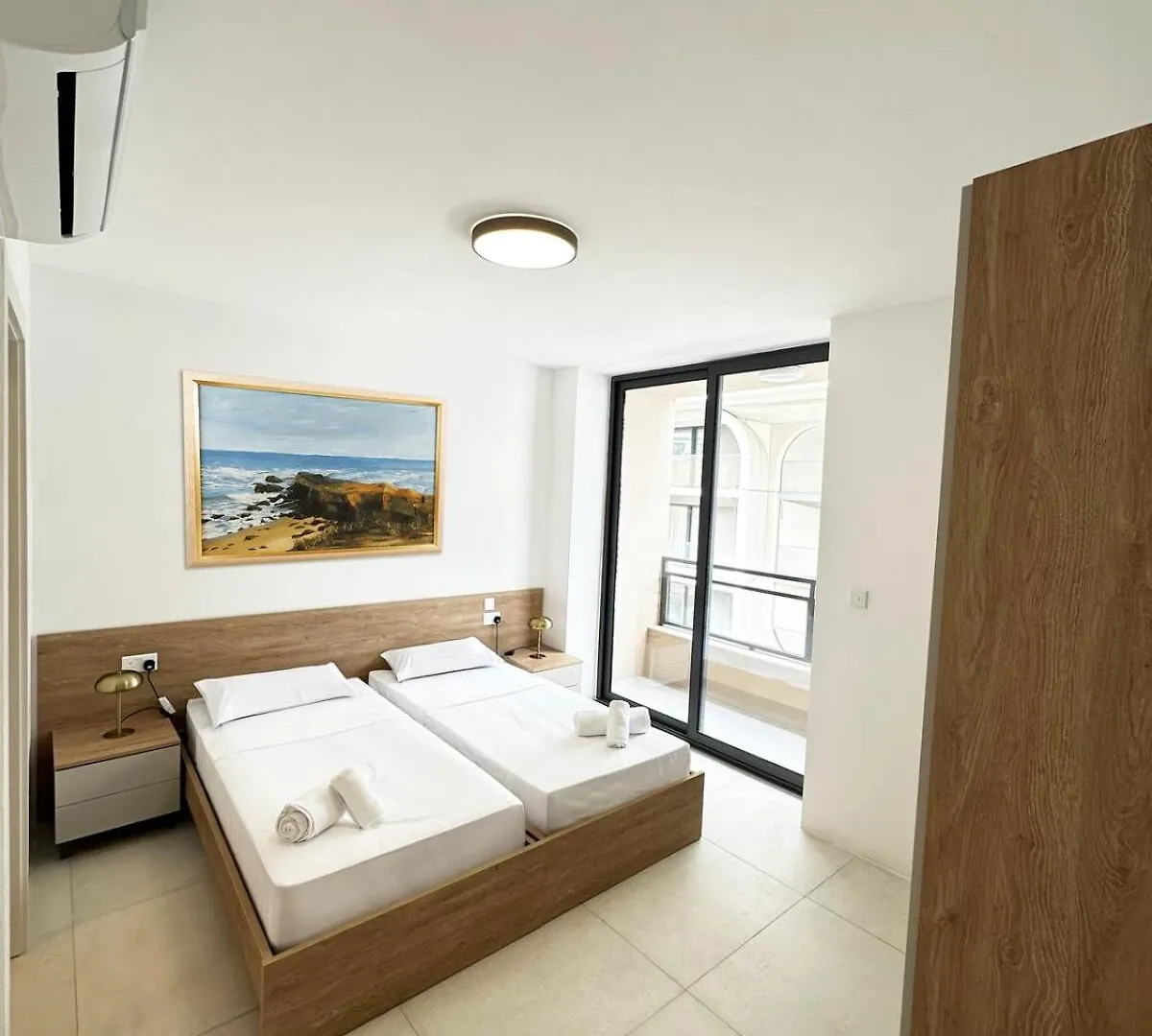 Apartment Upscale Suite - Heart Of Pacaville Saint Julian's