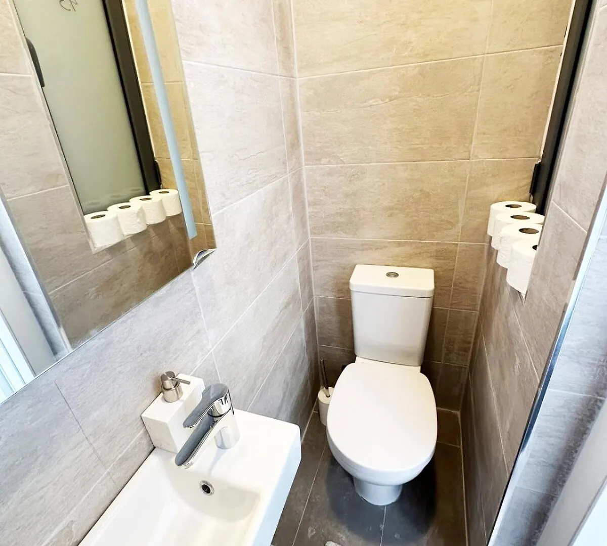 Apartment Upscale Suite - Heart Of Pacaville Saint Julian's Malta